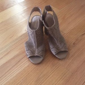 Francesca’s light cognac summer heels.